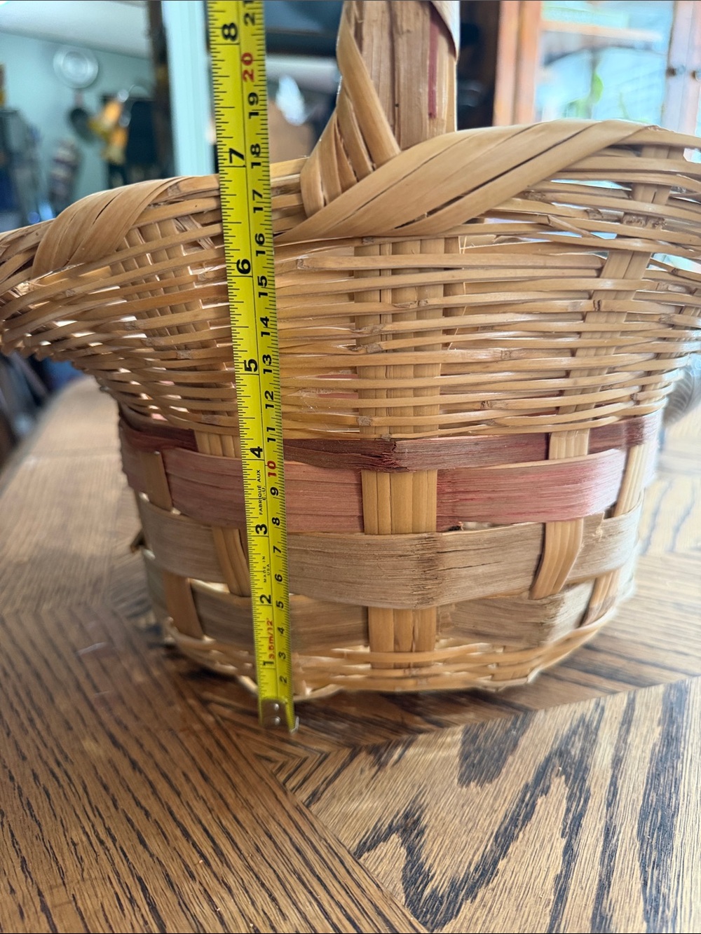 Vintage Decorative Basket with Handle - Natural and Pink - Picture 4 of 6